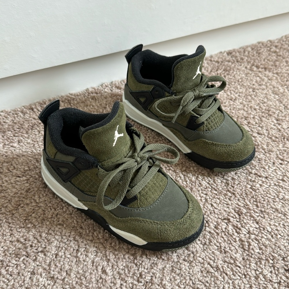TODDLER JORDAN RETRO 4